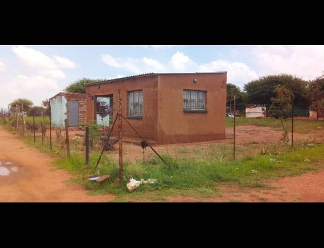 2 BEDROOM HOUSE FOR SALE IN JAKKALAS